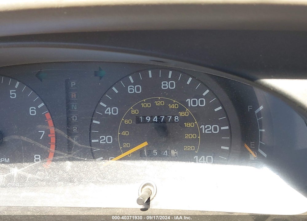 1994 TOYOTA CAMRY LE VIN: JT2GK12E1R0069440