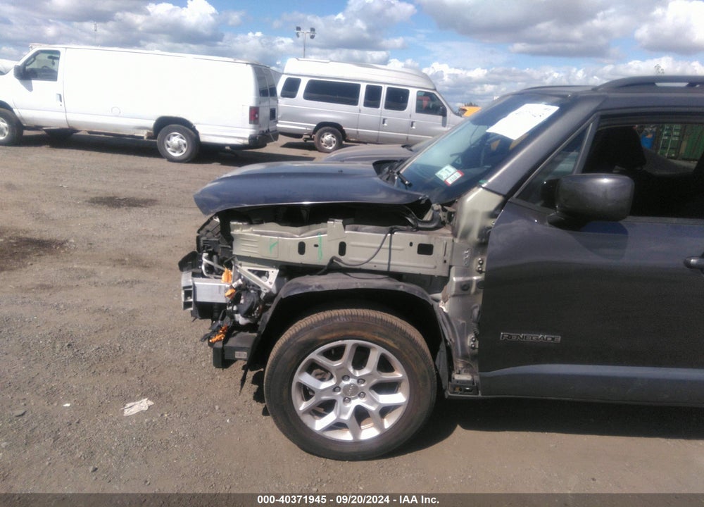 2016 JEEP RENEGADE LATITUDE VIN: ZACCJBBT6GPE06897