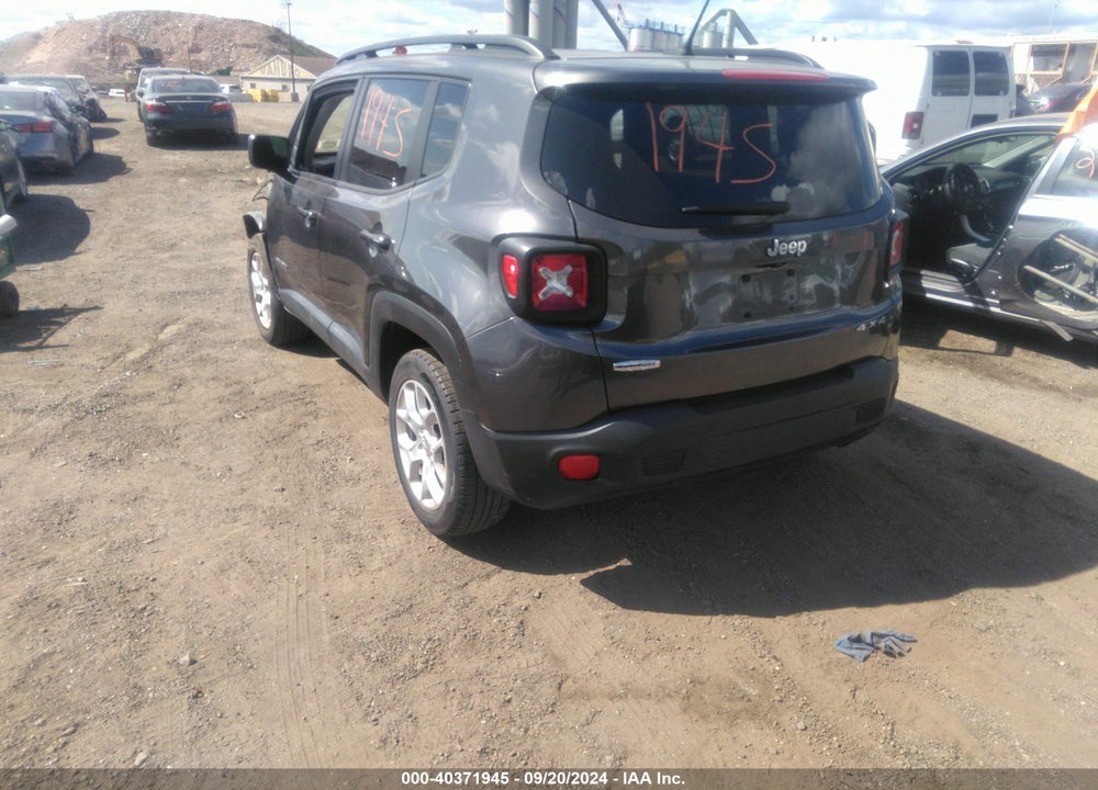 2016 JEEP RENEGADE LATITUDE VIN: ZACCJBBT6GPE06897
