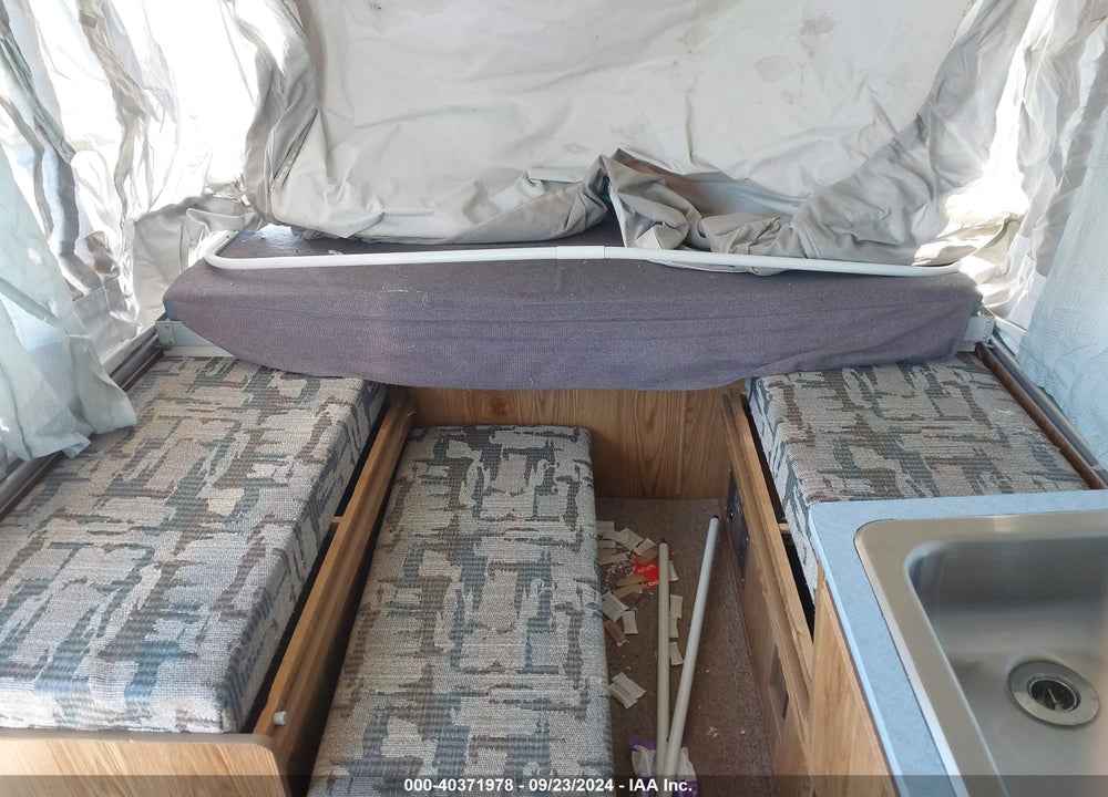 1994 COLEMAN DESTINY POP UP CAMPER VIN: 4CE675D16R7244871