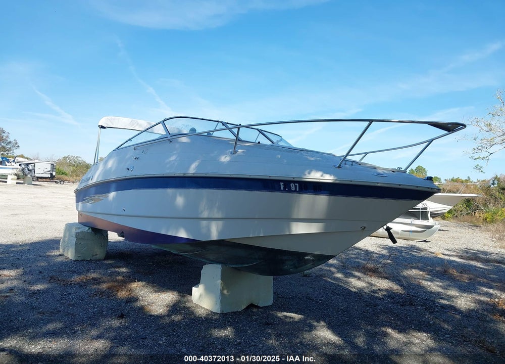 2000 UNKNOWN LARSON BOATS VIN: LAR59557A000