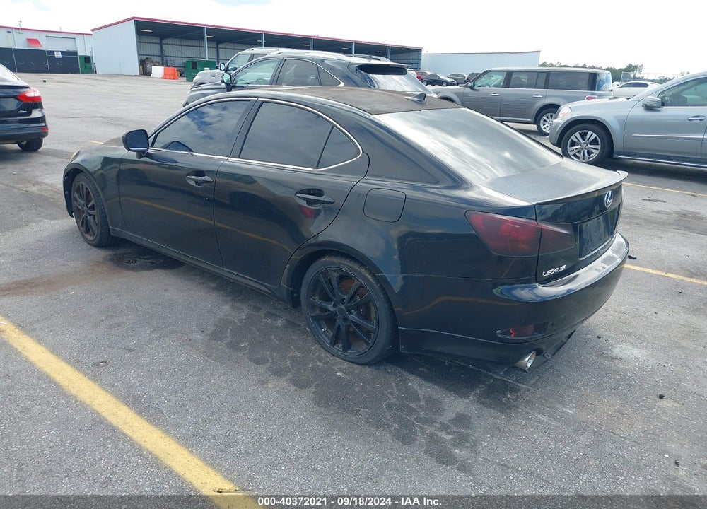 2007 LEXUS IS 350 VIN: JTHBE262072009776