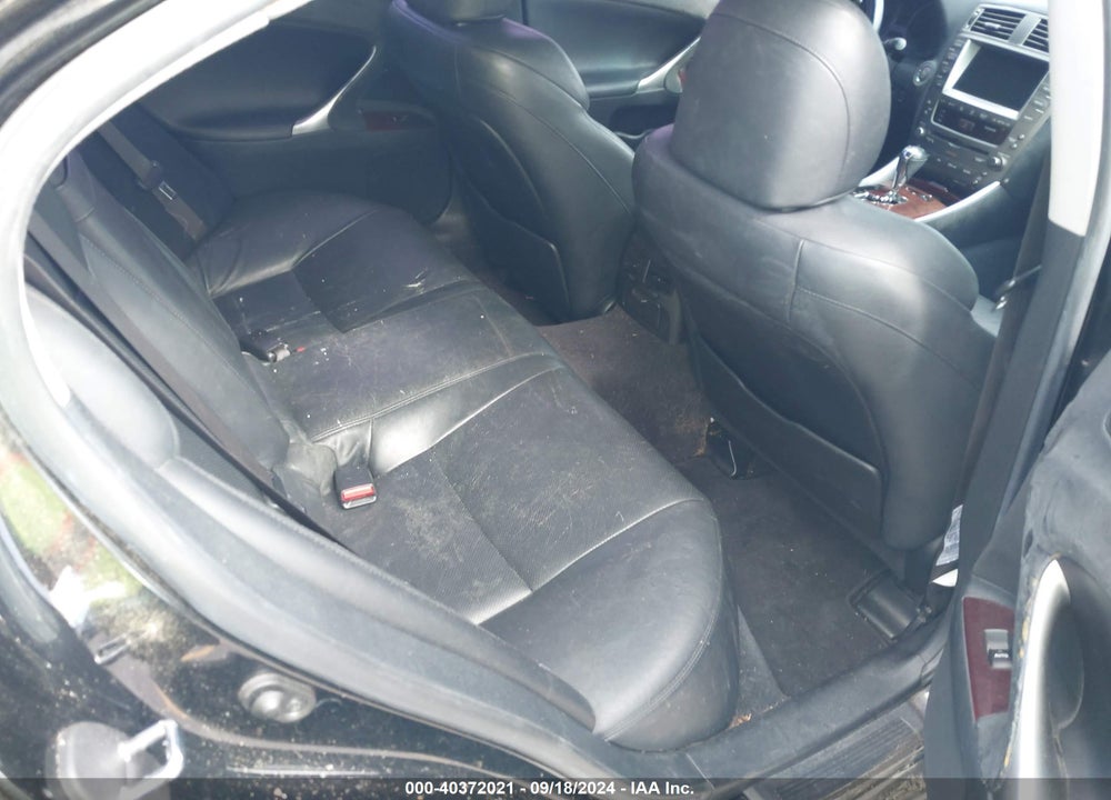 2007 LEXUS IS 350 VIN: JTHBE262072009776