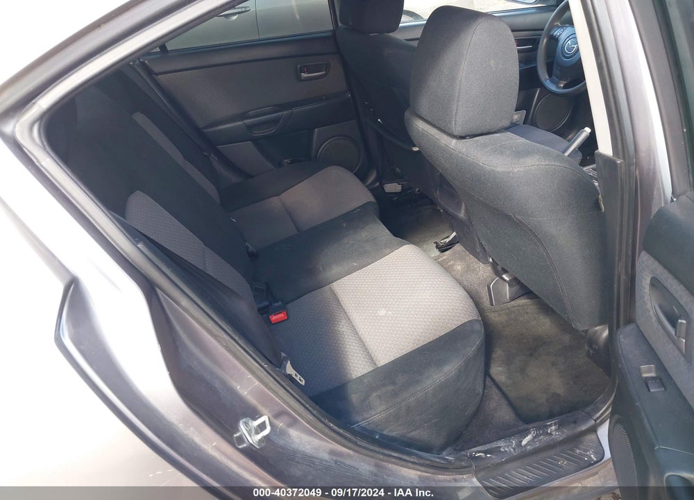 2006 MAZDA 3 I VIN: JM1BK32F061409575