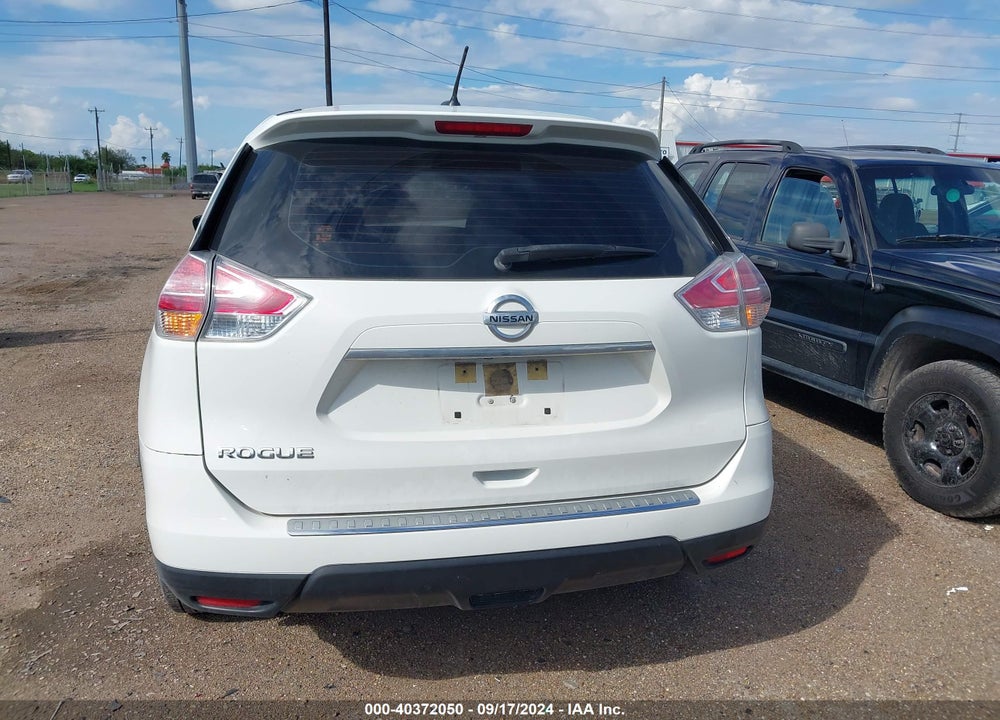 2016 NISSAN ROGUE S VIN: JN8AT2MT0GW029568