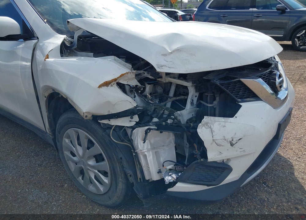 2016 NISSAN ROGUE S VIN: JN8AT2MT0GW029568