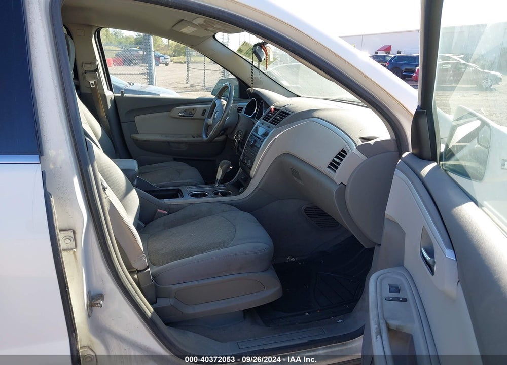 2011 CHEVROLET TRAVERSE VIN: 1GNKVGED3BJ362889
