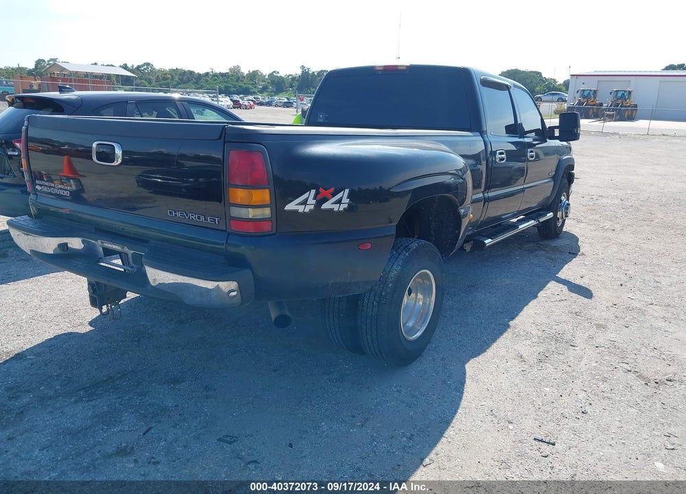 2003 CHEVROLET SILVERADO 3500 LT VIN: 1GCJK33183F156227