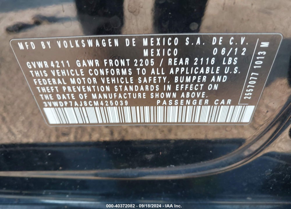 2012 VOLKSWAGEN JETTA 2.5L SE VIN: 3VWDP7AJ8CM425039