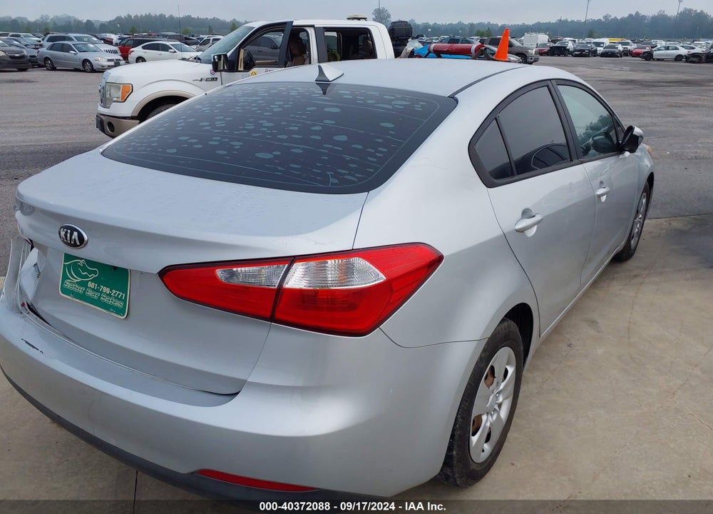 2016 KIA FORTE LX VIN: KNAFK4A60G5571402