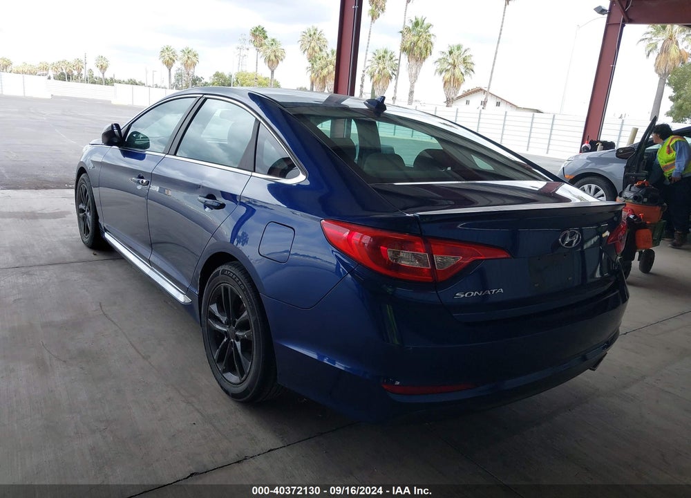 2016 HYUNDAI SONATA SE VIN: 5NPE24AFXGH285801