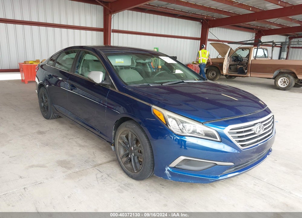 2016 HYUNDAI SONATA SE VIN: 5NPE24AFXGH285801