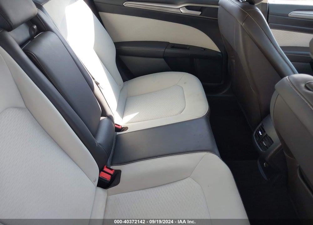 2020 FORD FUSION SE VIN: 3FA6P0HD9LR140717