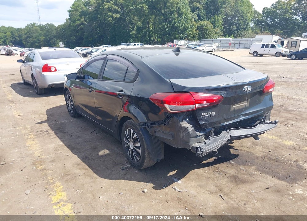 2018 KIA FORTE LX VIN: 3KPFK4A78JE244480