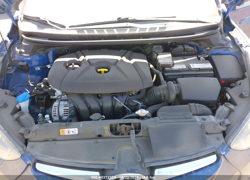 2015 HYUNDAI ELANTRA SE VIN: 5NPDH4AE7FH563716
