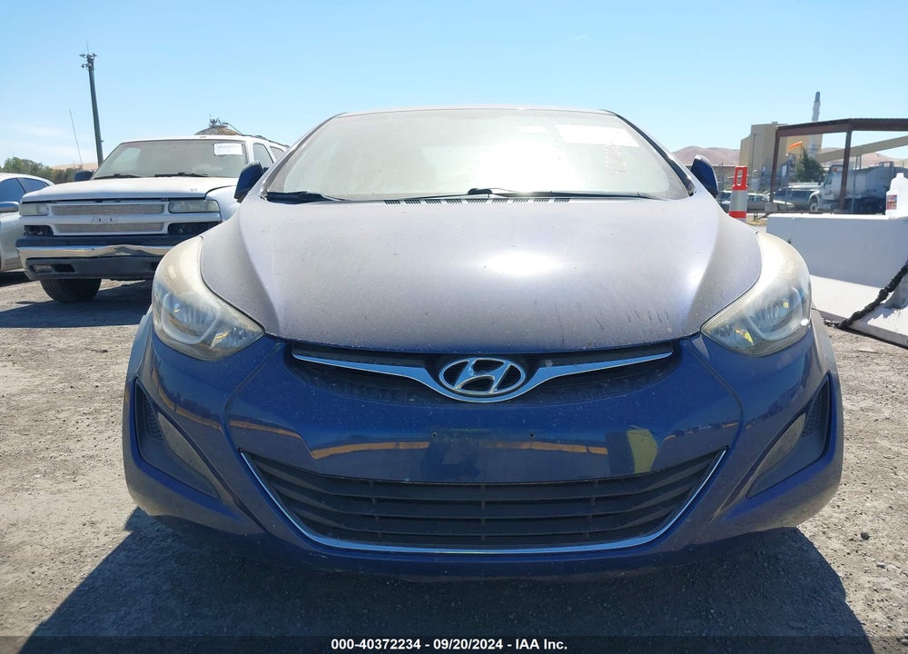 2015 HYUNDAI ELANTRA SE VIN: 5NPDH4AE7FH563716