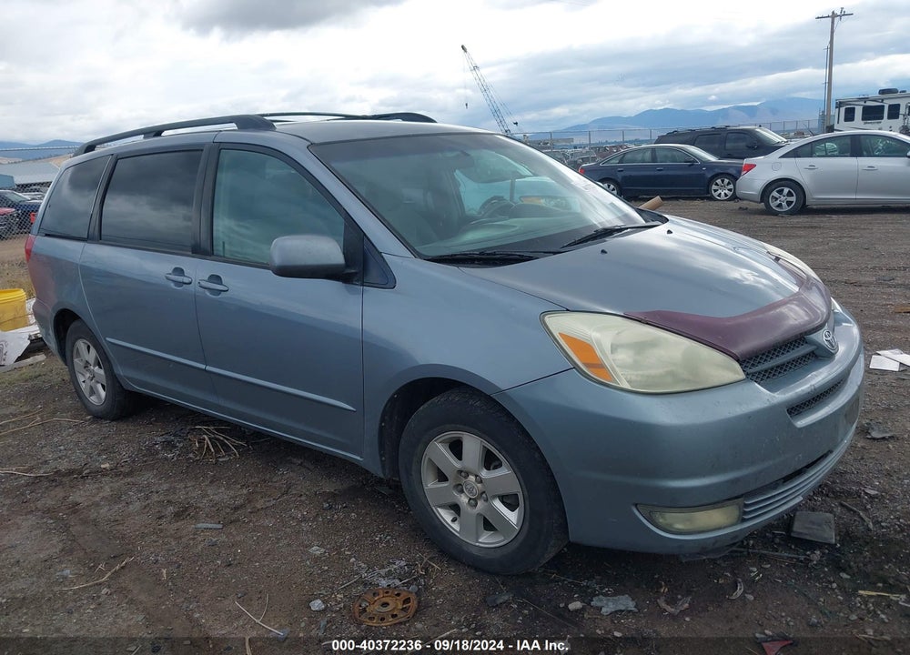 2004 TOYOTA SIENNA XLE VIN: 5TDZA22C74S102390