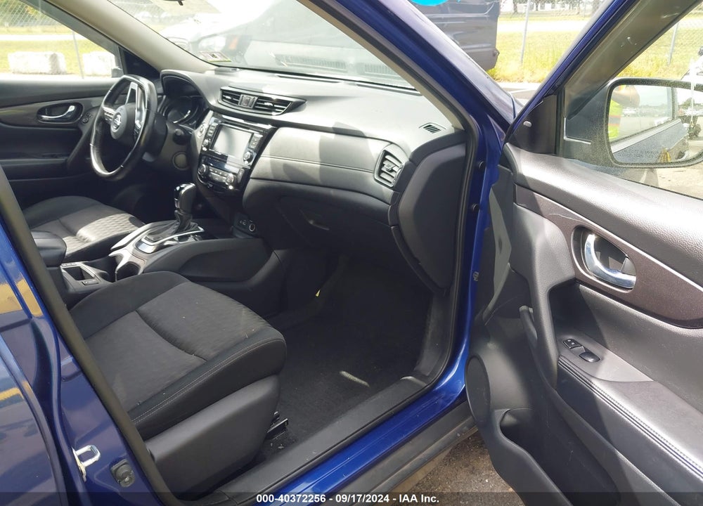 2019 NISSAN ROGUE SV VIN: JN8AT2MV5KW373794