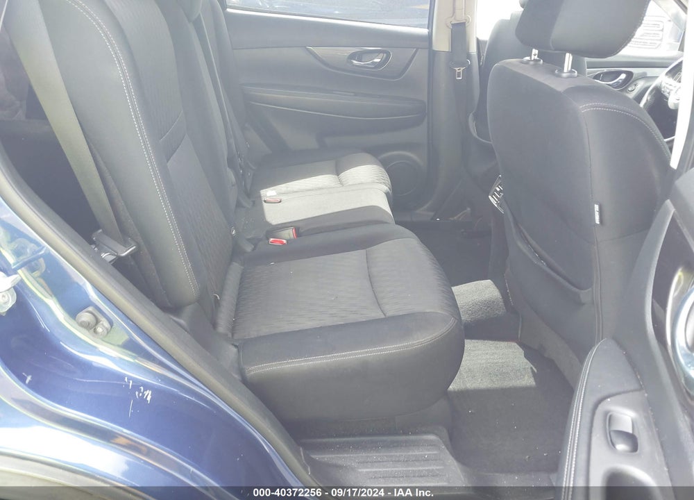 2019 NISSAN ROGUE SV VIN: JN8AT2MV5KW373794