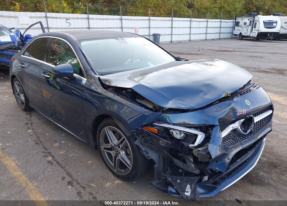 2022 MERCEDES-BENZ A 220 4MATIC VIN: W1K3G4FB1NJ374780