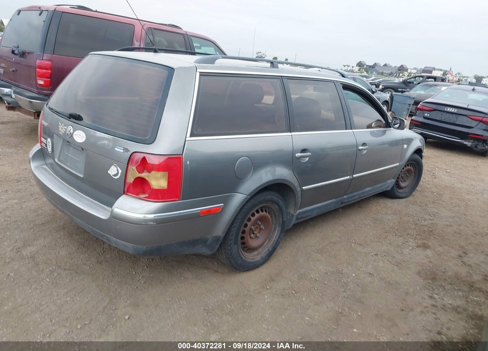 2002 VOLKSWAGEN PASSAT GLS VIN: WVWVD63B52E394627