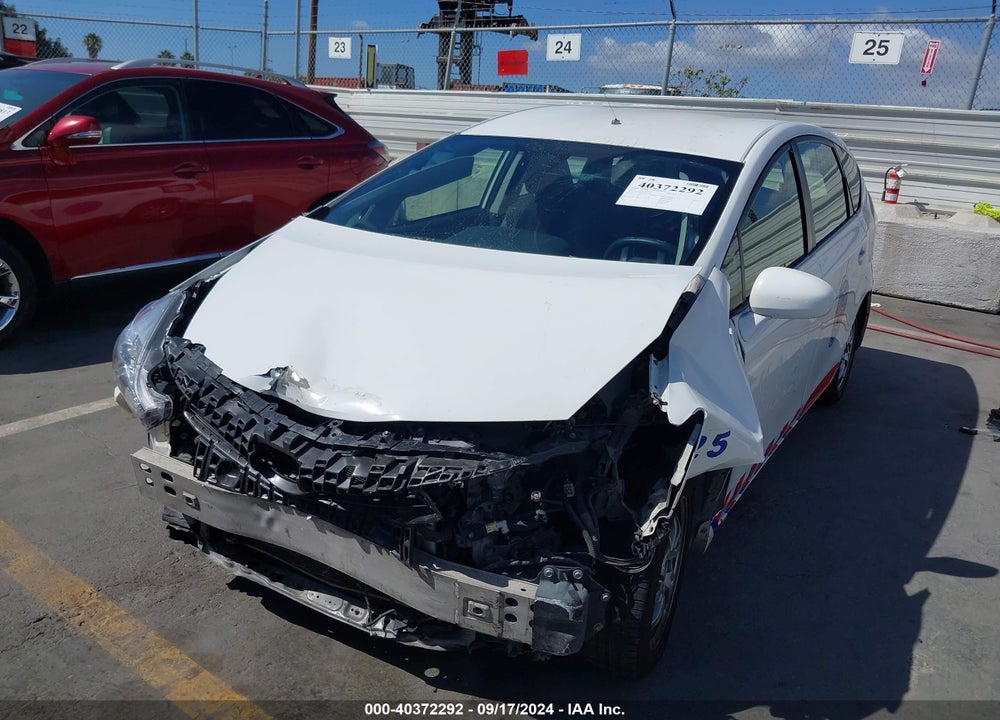 2015 TOYOTA PRIUS V VIN: JTDZN3EU6FJ016650