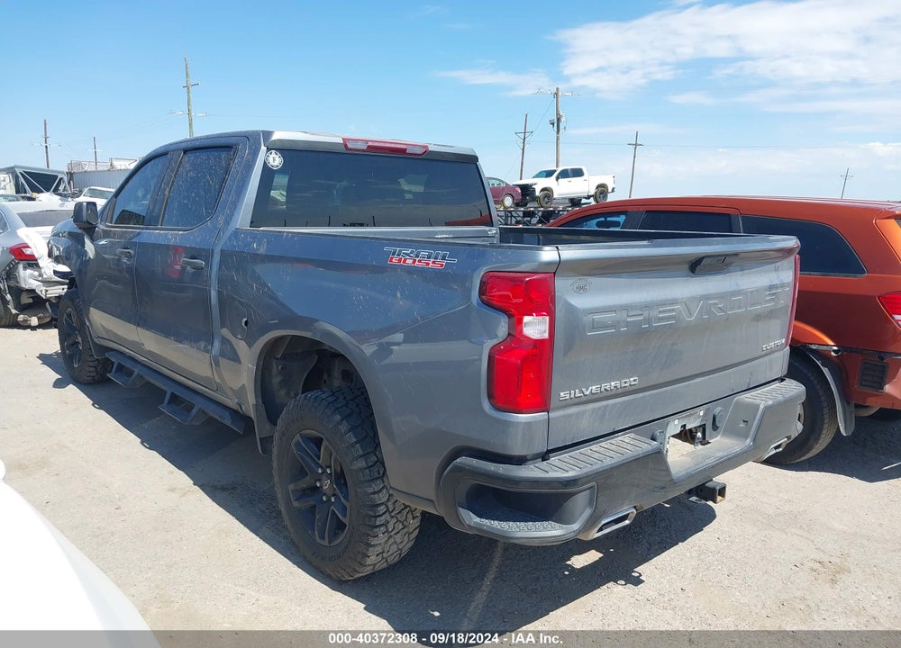 2021 CHEVROLET SILVERADO 1500 4WD SHORT BED CUSTOM TRAIL BOSS VIN: 1GCPYCEF4MZ305654
