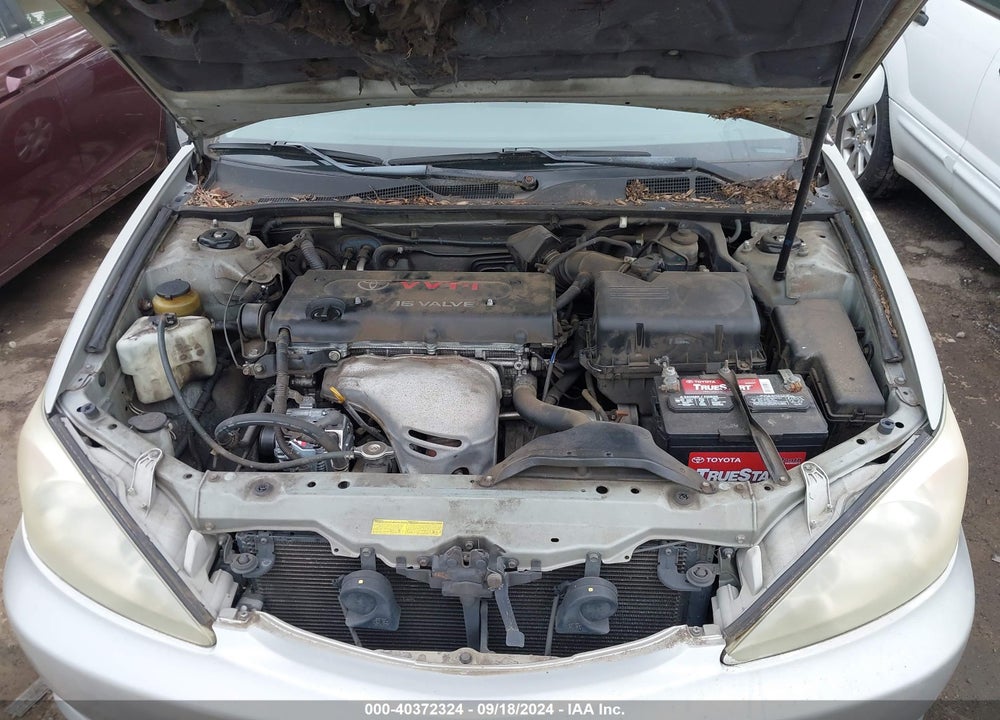 2002 TOYOTA CAMRY LE VIN: 4T1BE32K52U105697