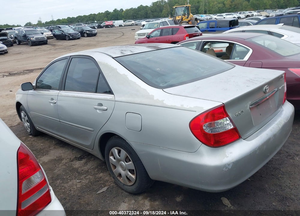 2002 TOYOTA CAMRY LE VIN: 4T1BE32K52U105697