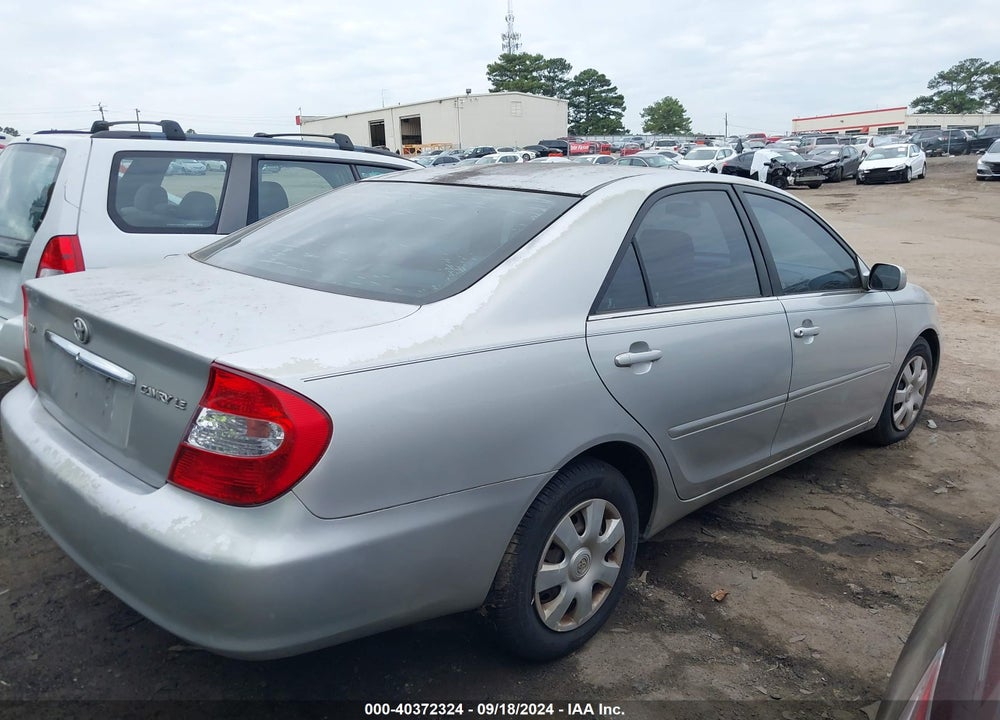 2002 TOYOTA CAMRY LE VIN: 4T1BE32K52U105697