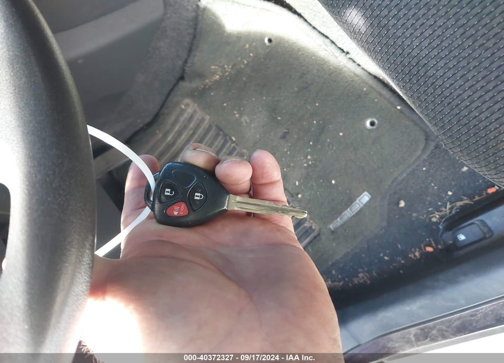 2009 SCION XB VIN: JTLKE50E291079797