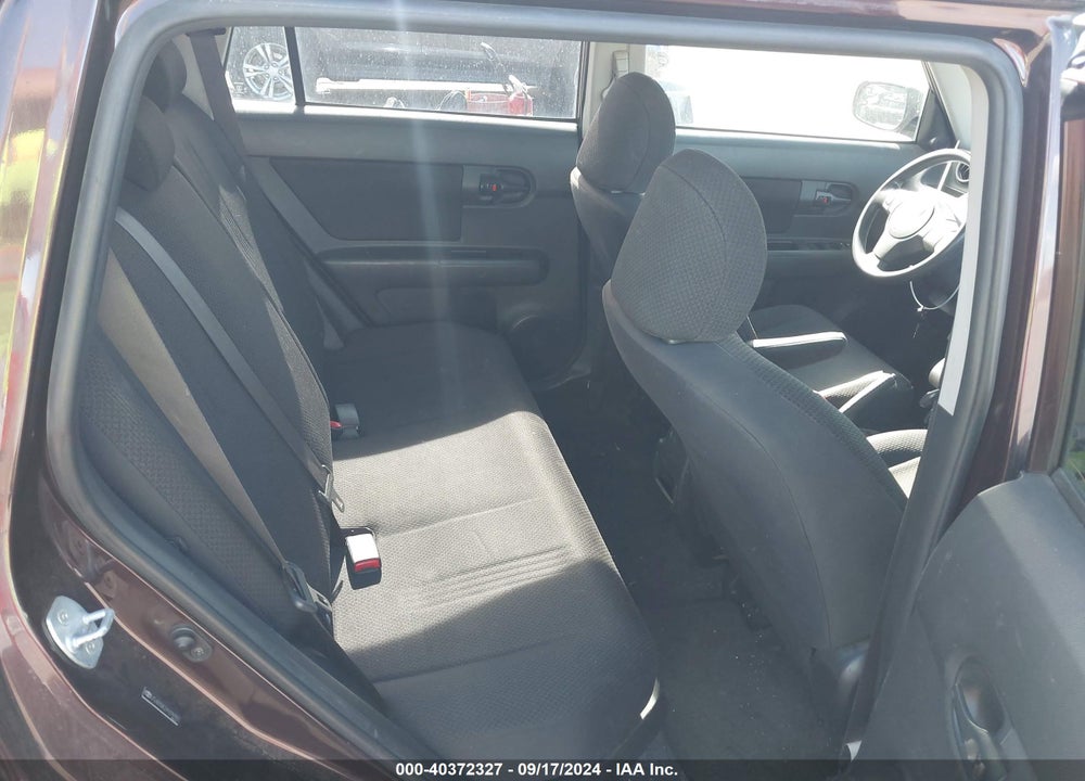 2009 SCION XB VIN: JTLKE50E291079797