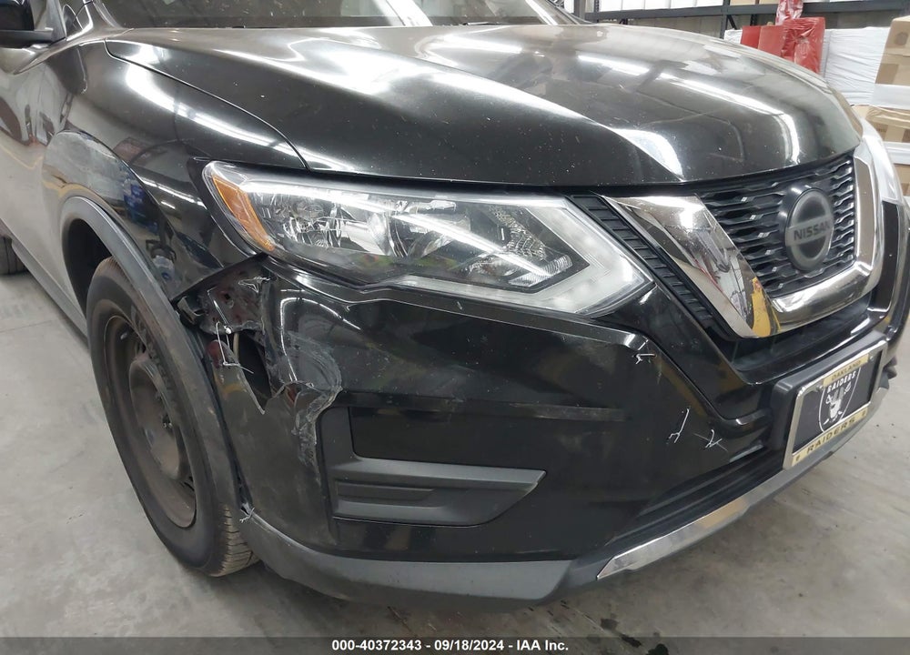 2018 NISSAN ROGUE S VIN: KNMAT2MT6JP605869