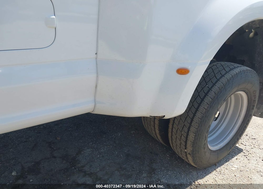 2017 FORD F-350 XL VIN: 1FT8W3DT5HEF34732