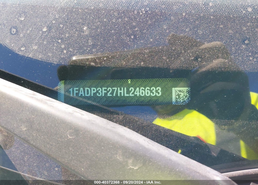 2017 FORD FOCUS SE VIN: 1FADP3F27HL246633