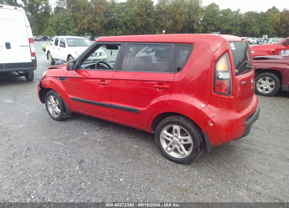 2011 KIA SOUL VIN: KNDJT2A2XB7273819