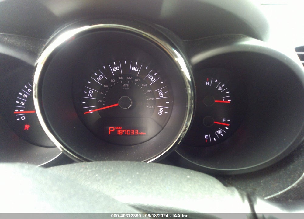 2011 KIA SOUL VIN: KNDJT2A2XB7273819