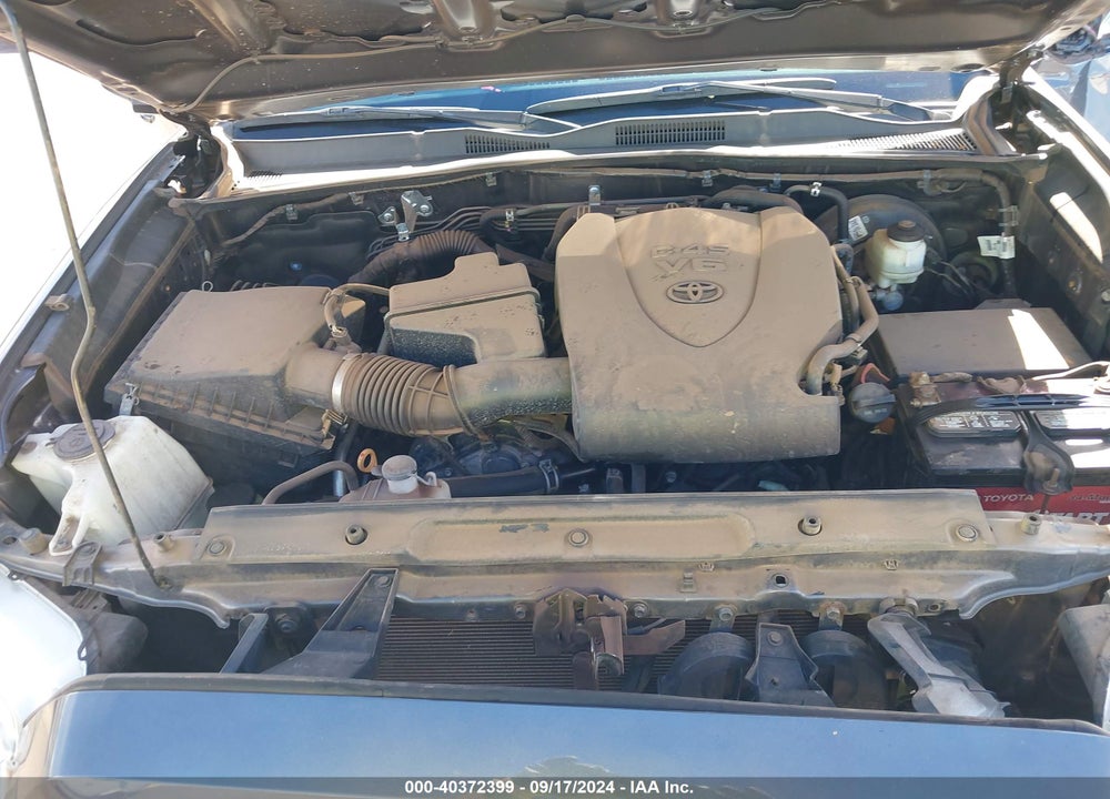 2020 TOYOTA TACOMA SR5 V6 VIN: 5TFSZ5AN8LX215496