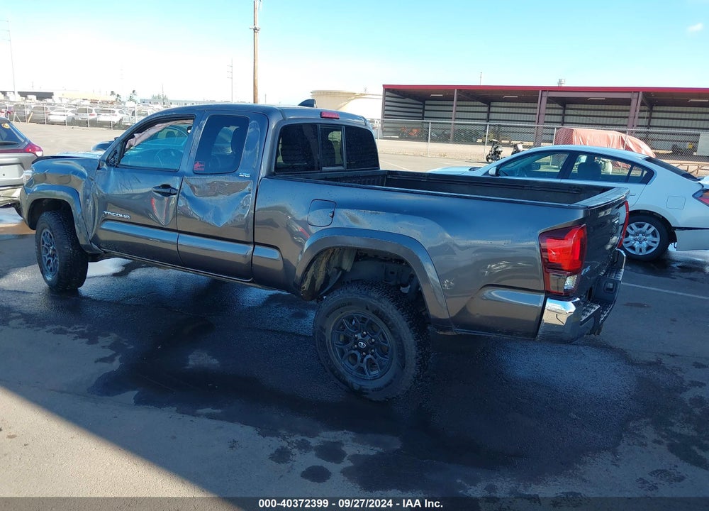 2020 TOYOTA TACOMA SR5 V6 VIN: 5TFSZ5AN8LX215496