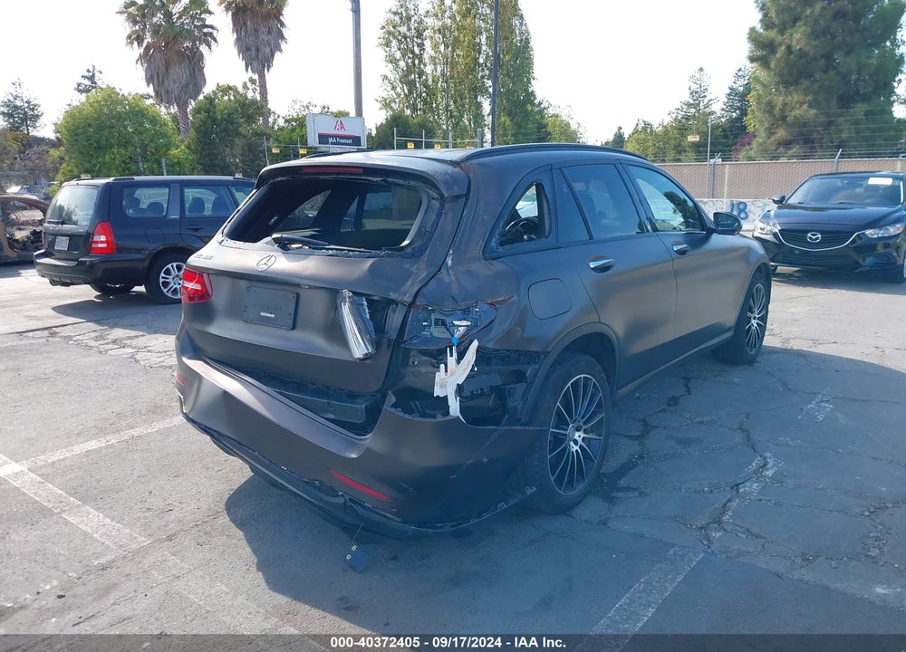 2017 MERCEDES-BENZ GLC 300 VIN: WDC0G4JB2HF148186