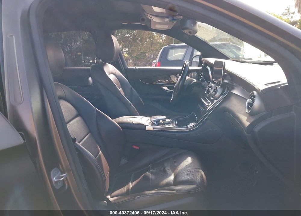 2017 MERCEDES-BENZ GLC 300 VIN: WDC0G4JB2HF148186