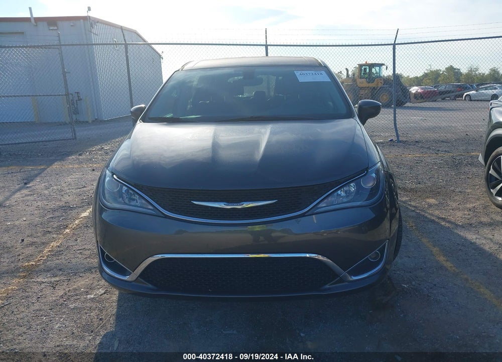 2017 CHRYSLER PACIFICA TOURING PLUS VIN: 2C4RC1BGXHR768388