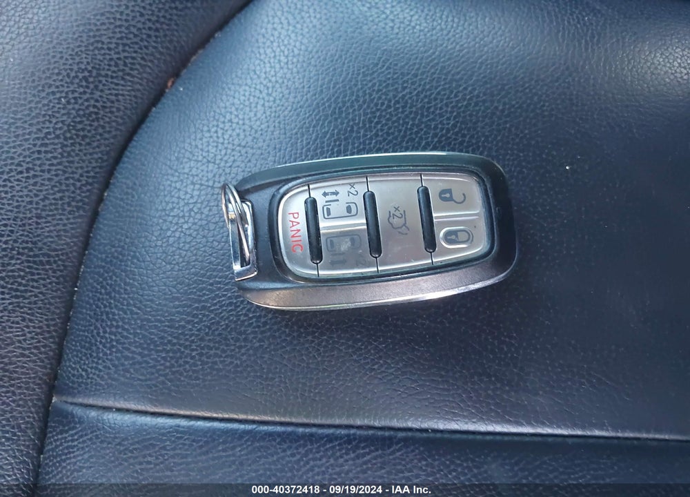 2017 CHRYSLER PACIFICA TOURING PLUS VIN: 2C4RC1BGXHR768388