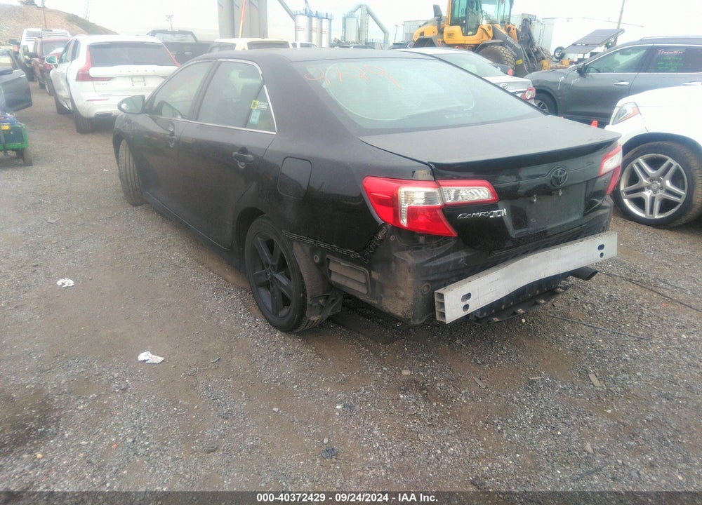 2014 TOYOTA CAMRY SE VIN: 4T1BF1FK8EU469001
