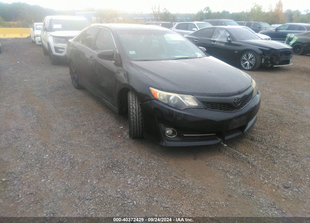 2014 TOYOTA CAMRY SE VIN: 4T1BF1FK8EU469001