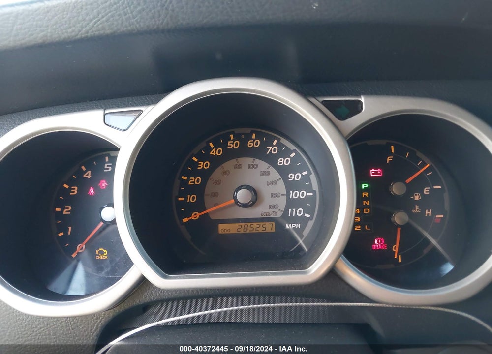 2005 TOYOTA 4RUNNER SR5 SPORT V8 VIN: JTEZT14R250022193