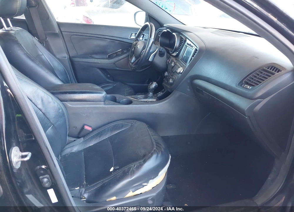 2013 KIA OPTIMA SX VIN: 5XXGR4A64DG204352