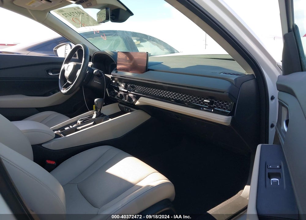 2024 HONDA ACCORD HYBRID EX-L VIN: 1HGCY2F63RA046900