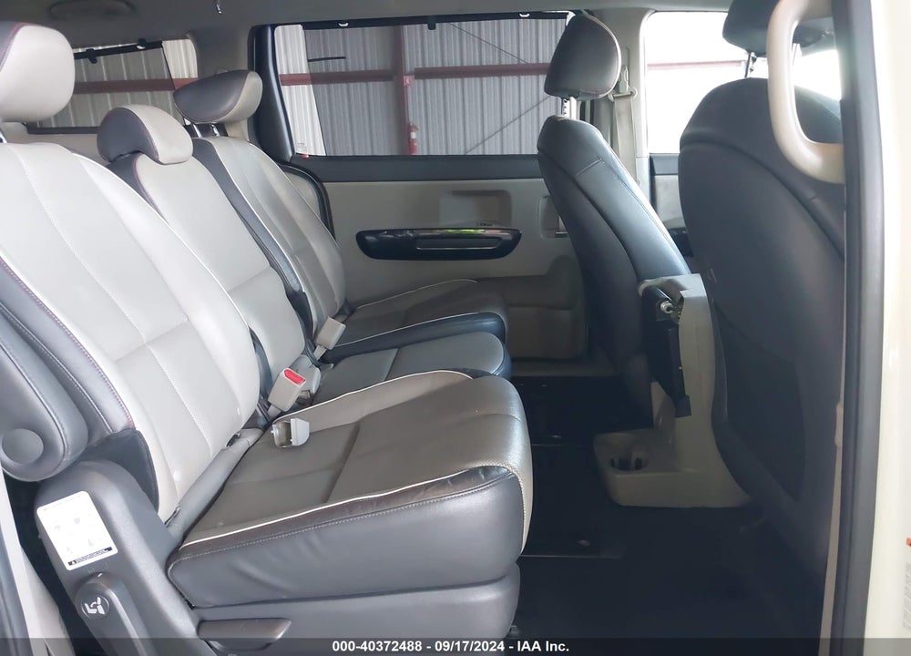 2015 KIA SEDONA EX VIN: KNDMC5C13F6053923