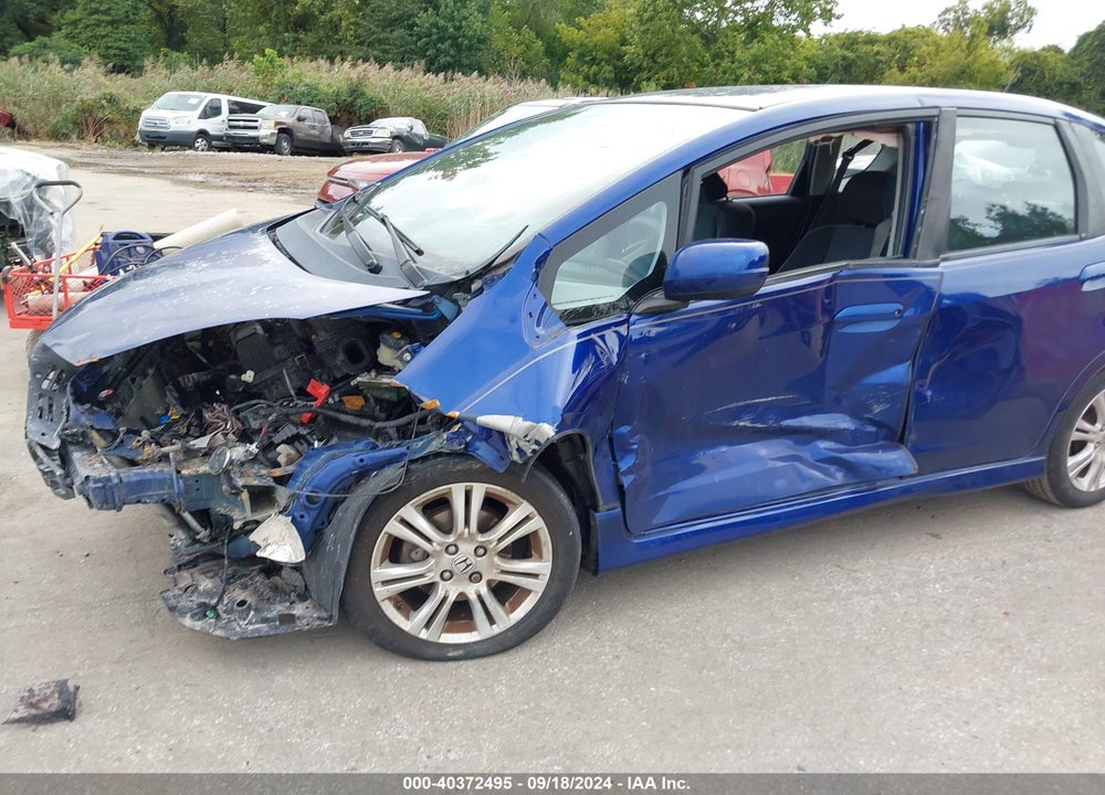 2010 HONDA FIT SPORT VIN: JHMGE8H68AS004230